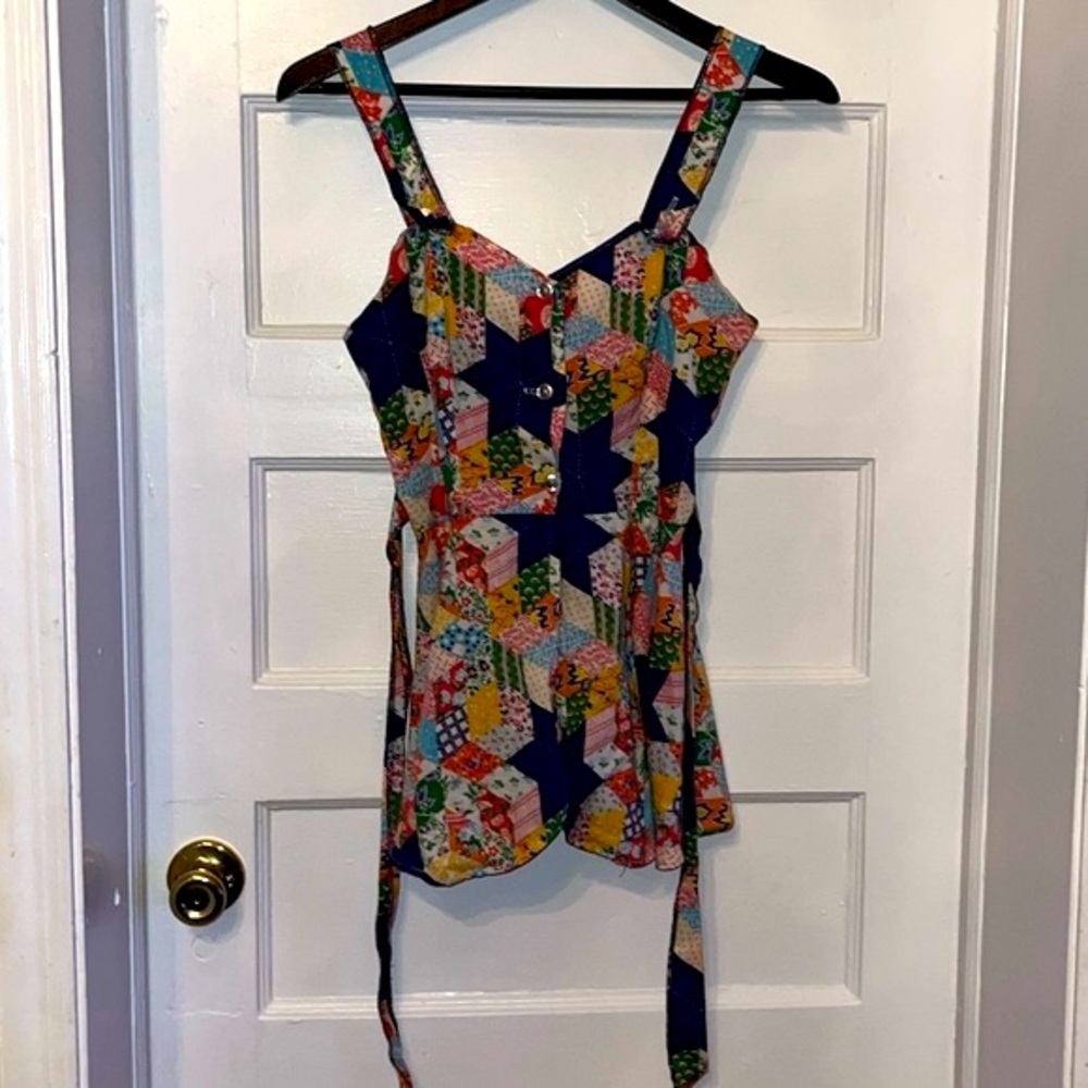 Vintage Apron Style Multicolored Top